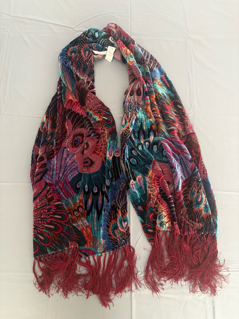 Soft Surroundings Beautiful Luxury Peacock Print Fringe Scarf  Vibrant Colors